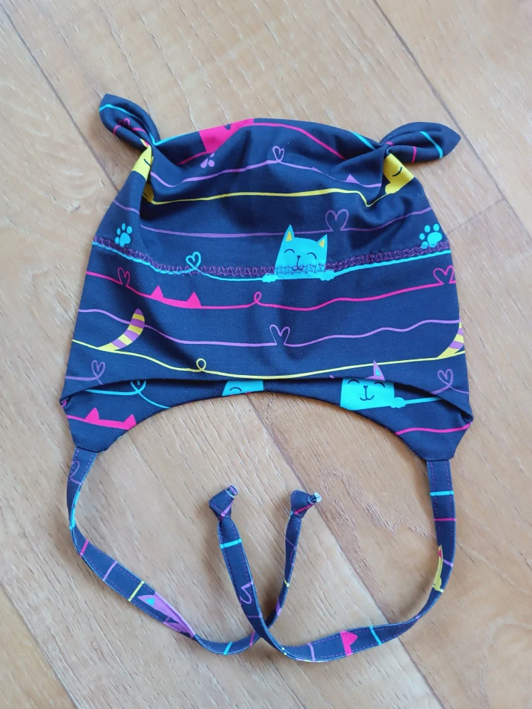 Čepice na zavazování s oušky "Kočičí linka" vel. 43-47cm