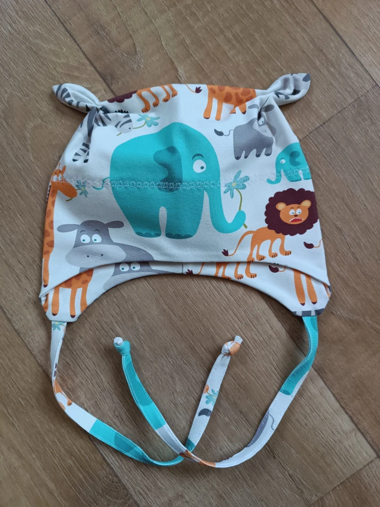 Čepice na zavazování s oušky "Malovaná ZOO" vel. 43-47cm