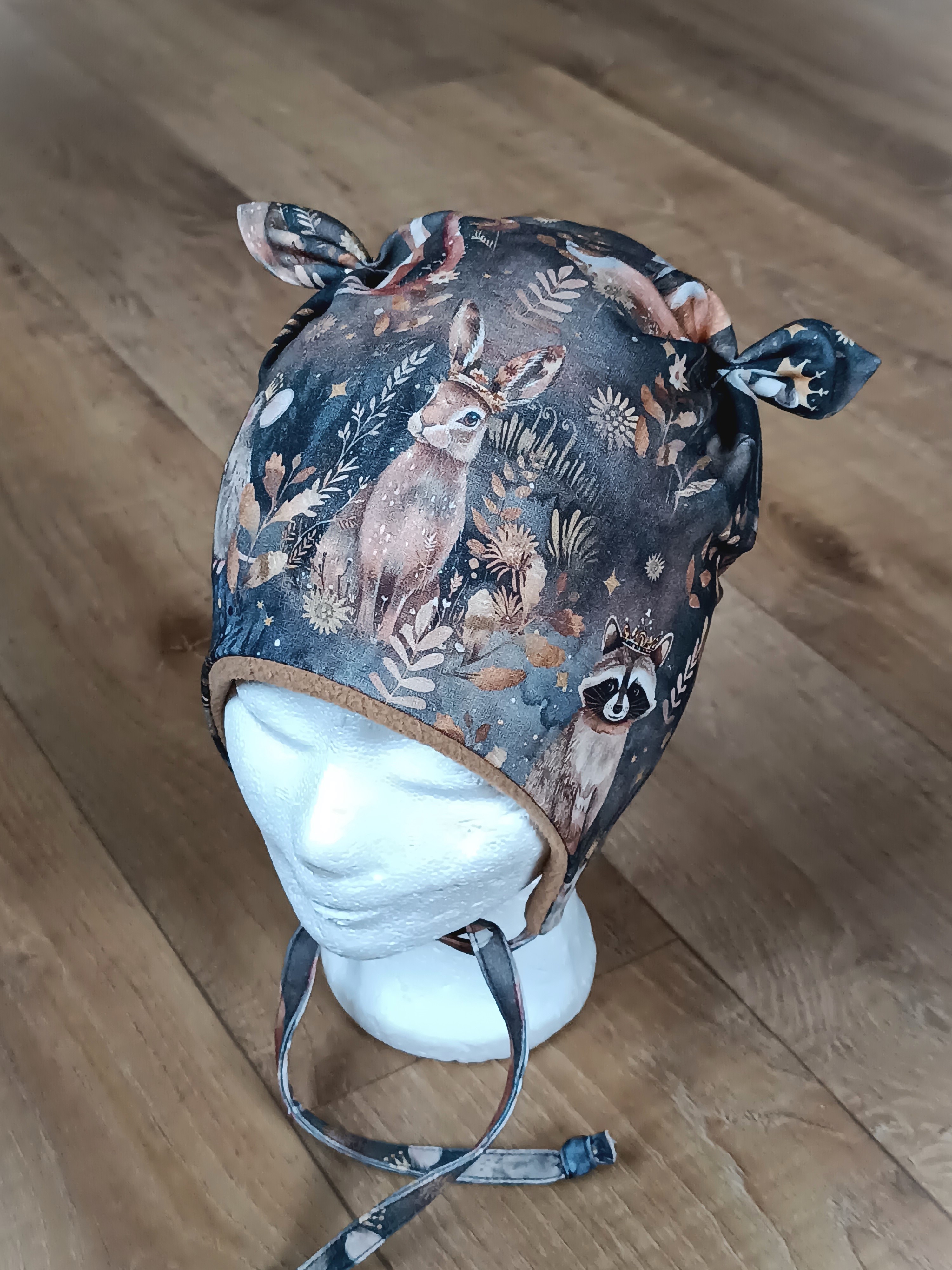 Zimní čepice s oušky na zavazování vel. 49-52/3cm