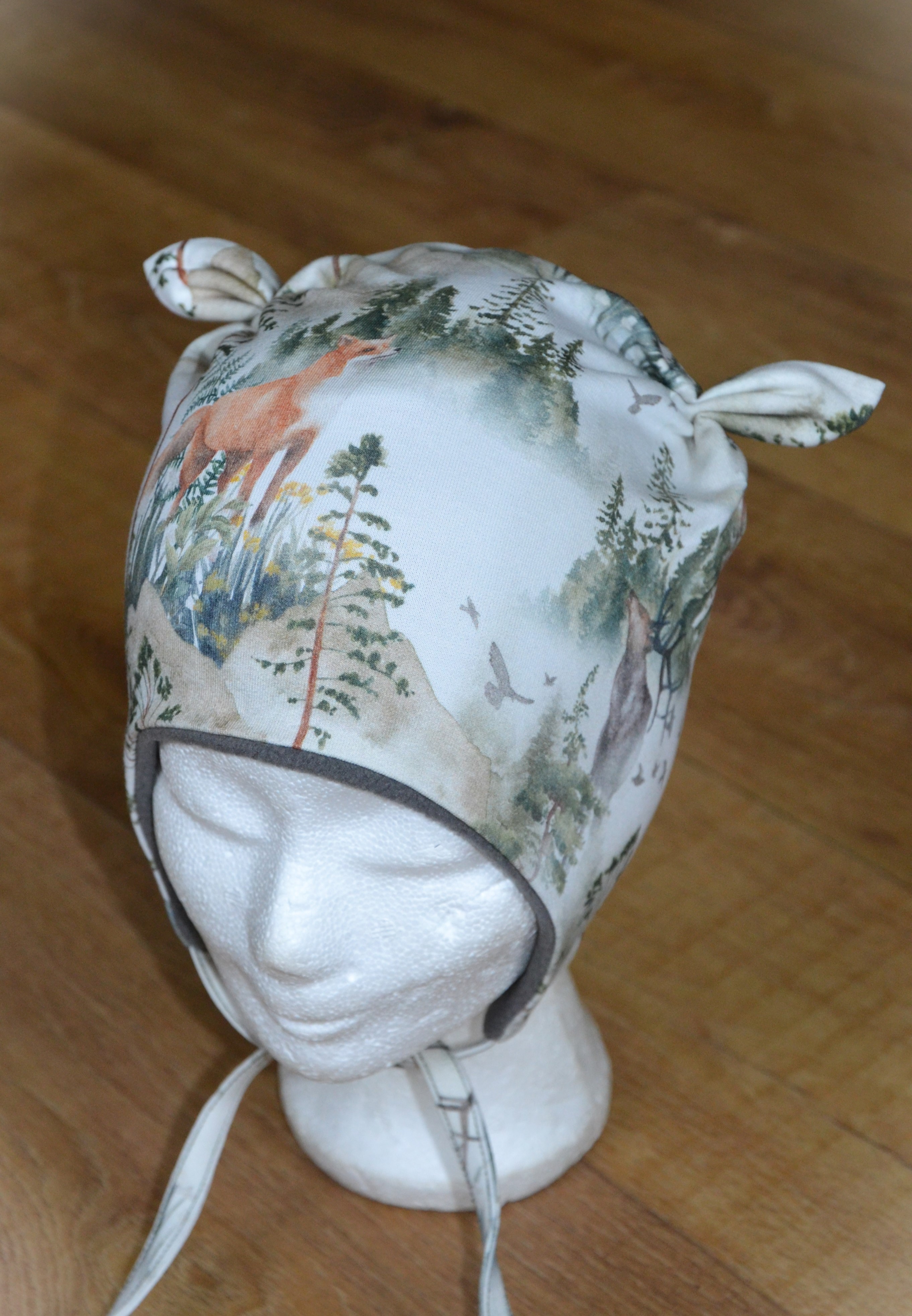Zimní čepice s oušky na zavazování vel. 49-52/3cm