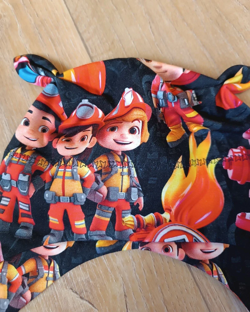 Čepice na zavazování s oušky "Hasiči" vel. 39-43cm