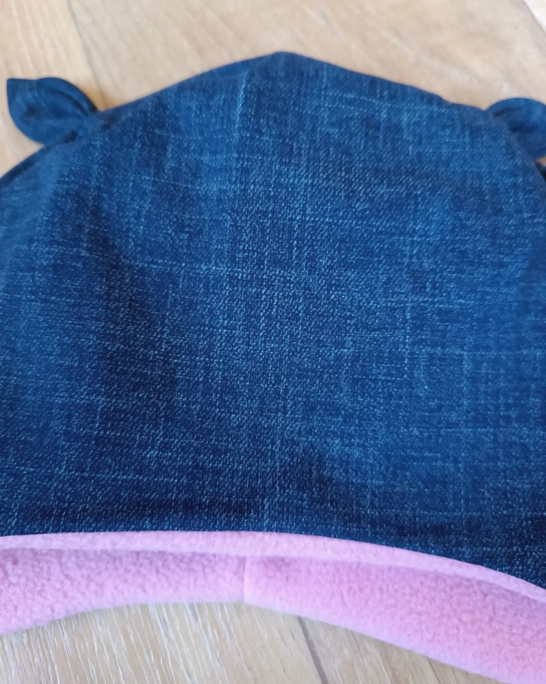 Zimní tvarovaná čepice s oušky "Jeans + pudrový fleece"