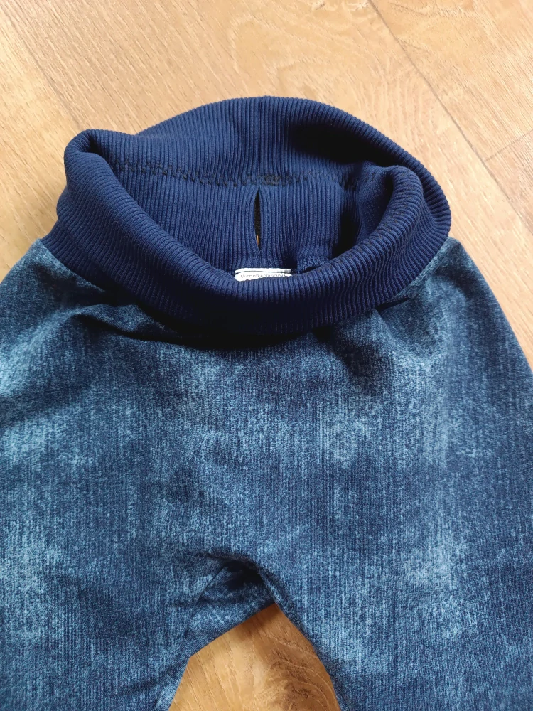 Rostoucí háremky s klínem v rozkroku "Modrý jeans"