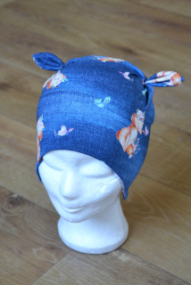 Čepice tvarovaná s oušky "Lištička na jeansu" vel. 47-51cm