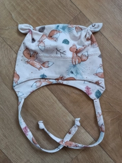 Čepice na zavazování s oušky "Lištičky" vel. 39-43cm