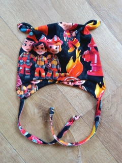 Čepice na zavazování s oušky "Hasiči" vel. 39-43cm