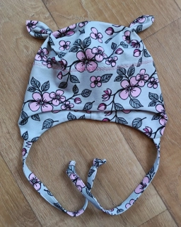 Čepice na zavazování s oušky "Kvítka na šedé"  vel. 43-47cm