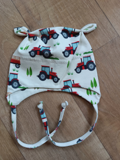 Čepice na zavazování s oušky "Traktoři" vel. 43-47cm