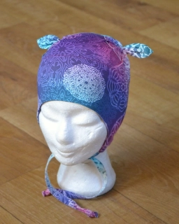 Čepice na zavazování s oušky "Fialová mandala" vel. 47-51cm