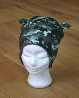 Zimní tvarovaná čepice s oušky "Maskáč + khaki fleece"